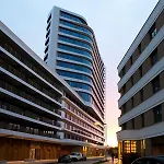 Hampton By Hilton Center East 3*