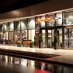 Hampton By Hilton Center East 3*