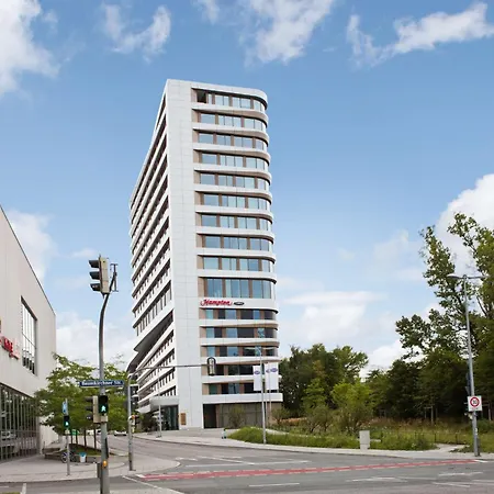 Hotel Hampton By Hilton Center East