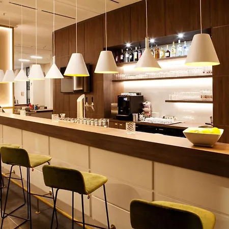 Hampton By Hilton Center East 3* München