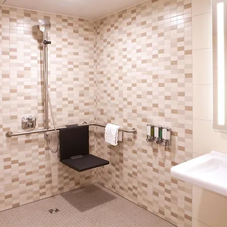 Hotel Hampton By Hilton Center East München