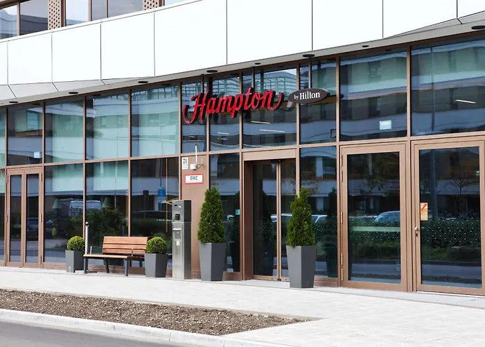 Hampton By Hilton Center East München