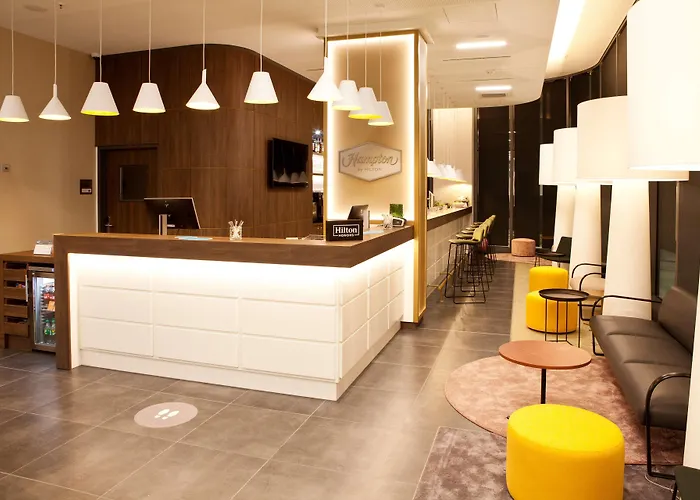 Hampton By Hilton Center East Hotel München