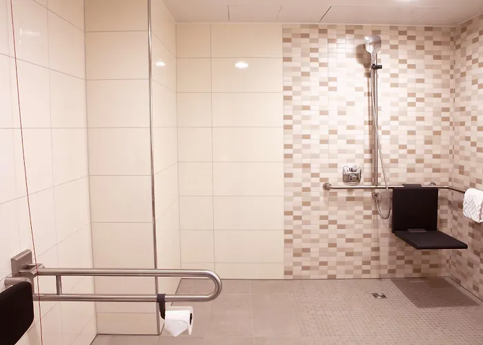 Hampton By Hilton Center East 3* München