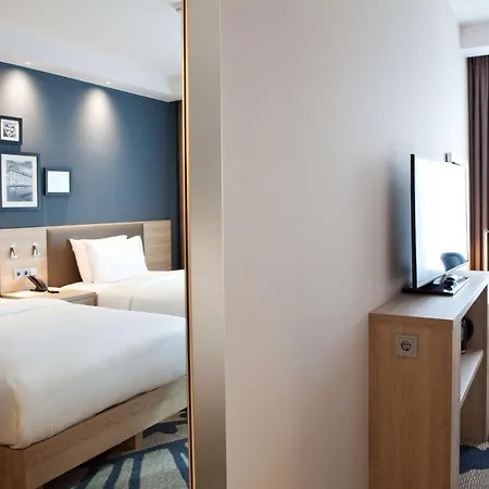 酒店 Hampton By Hilton Center East