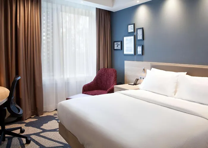 Hampton By Hilton Center East 3* München